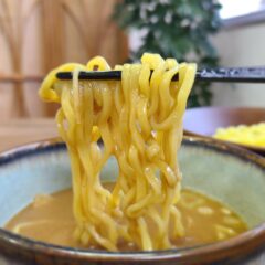 ちぢれ太麺